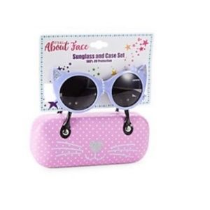 NWT It’s All About Face Girls Sunglasses and Case